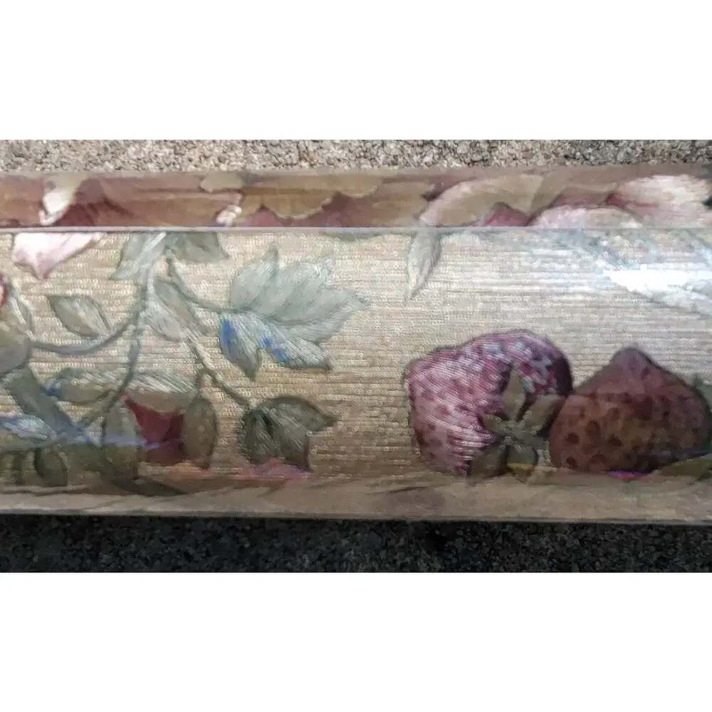 Borden Home Wall Paper Light Reflective Floral Gold Pink Strawberries WS5162